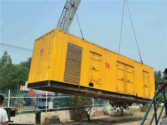 安庆300KW柴油发电机组油耗是多少？