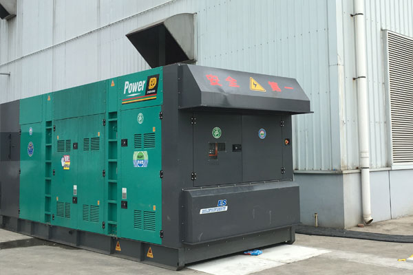 安庆燃油滤清器的更换流程是怎样的？