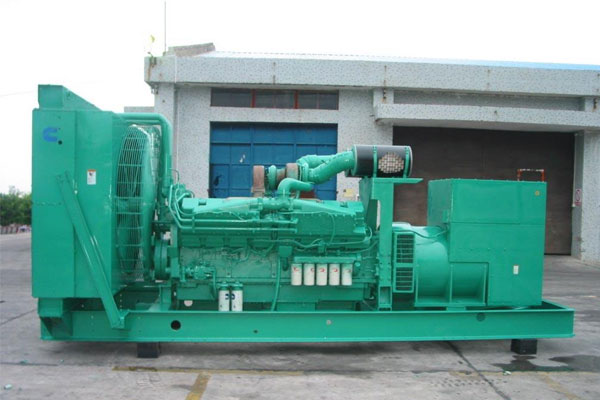 安庆工厂发电机应急发电时如何更准确地检查发电机状态？