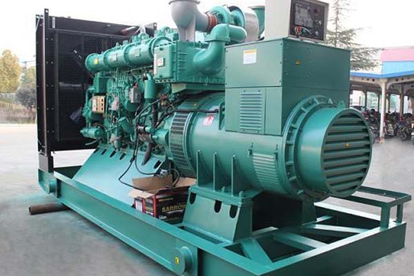 安庆工厂发电机应急发电中如何优化燃油储备管理？